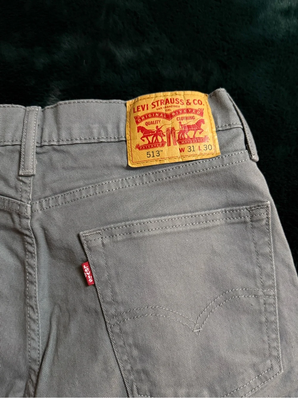 Levi's Straight Leg Jeans in Light Gray
